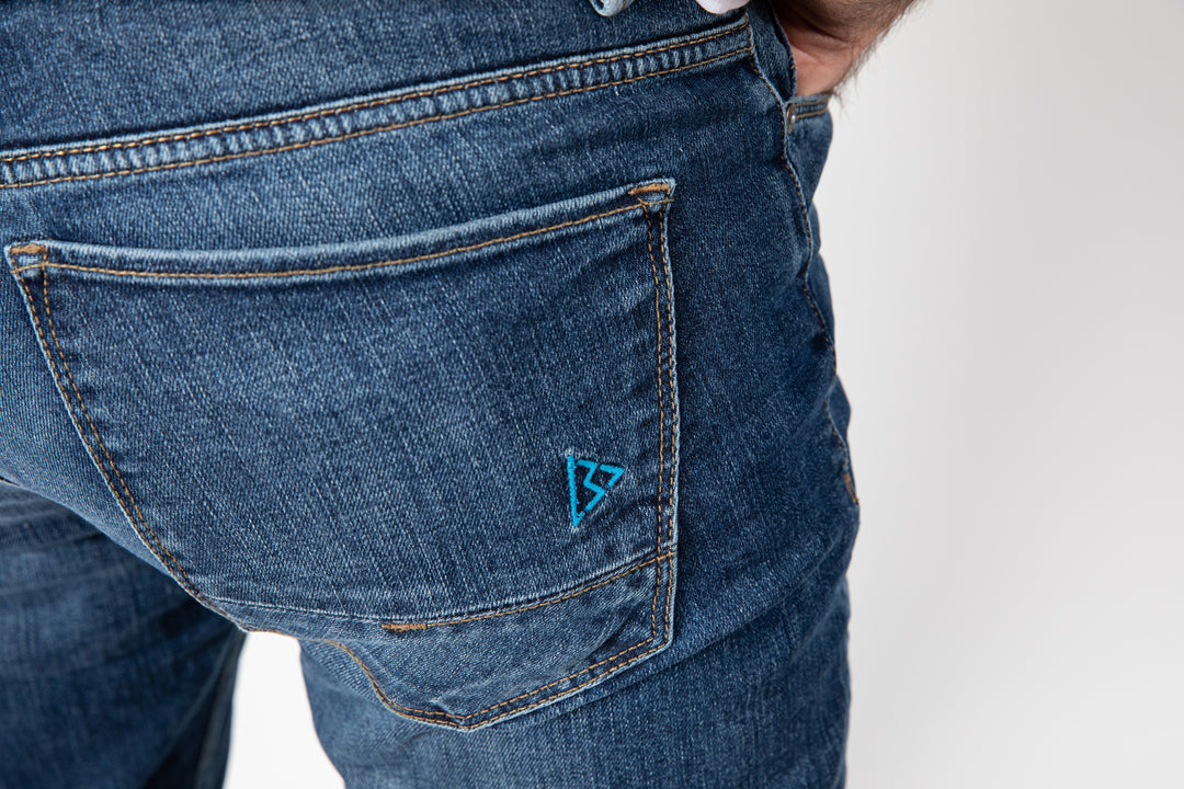 Le Beau Jean - Jean homme - Le Classique - Mid Blue / Bleu Clair