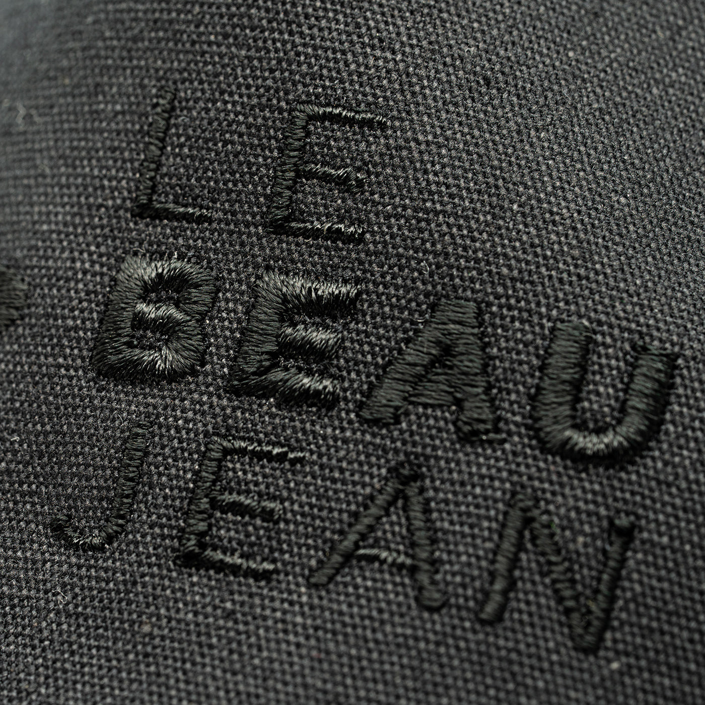 Le Beau Jean - Casquette en coton noir à logo brodé noir