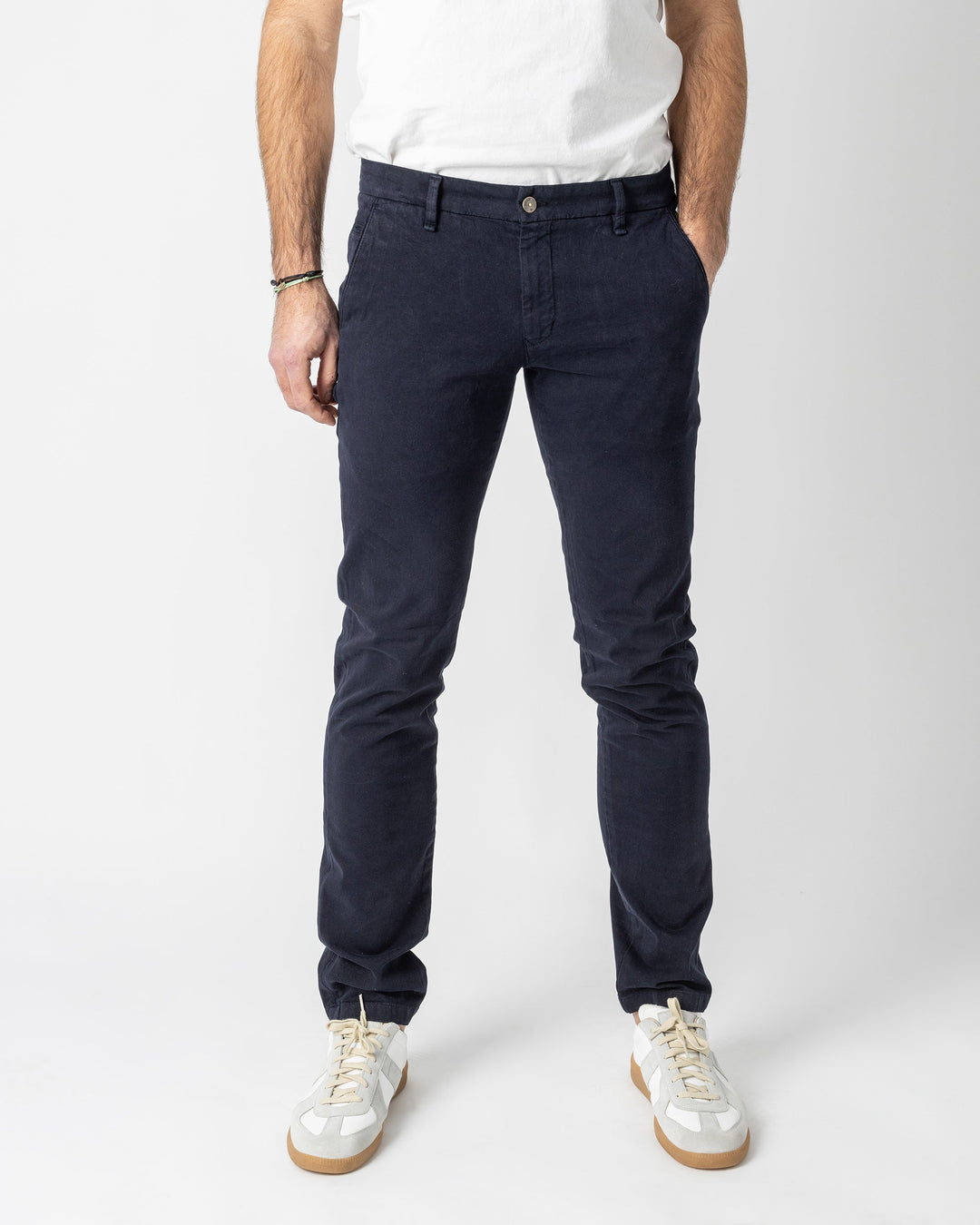 Pantalon Chino Jeans Stretch Homme Coupe Ajustée – Coton Élasthanne – Poches Confort